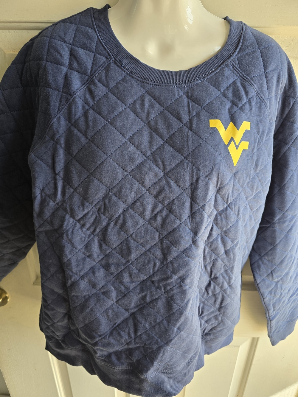 boxercraft West Virginia Mountaineers Quilted Navy Pullover Sweatshirt